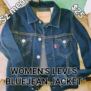 Womens Levis Denim Sz Med Jacket
